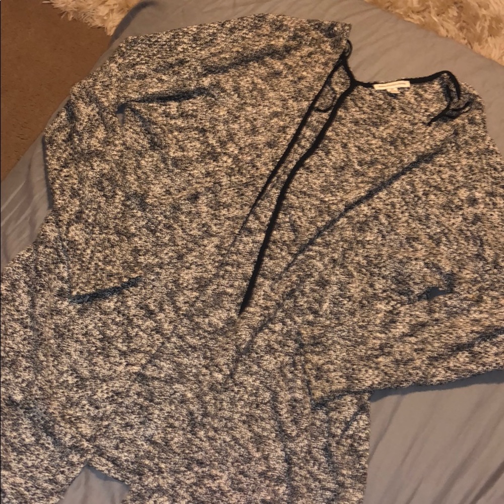 american eagle cardigan